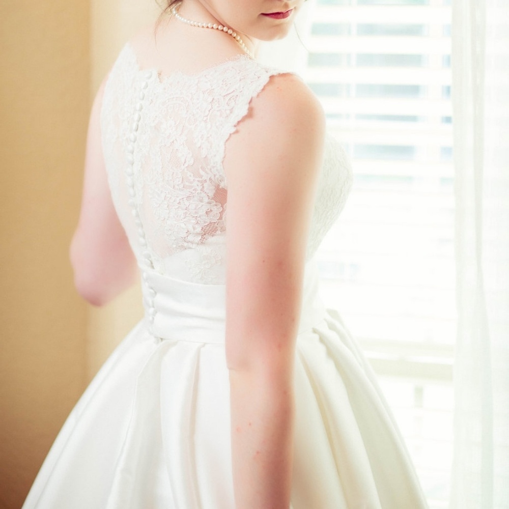 Essence of Australia wedding gown